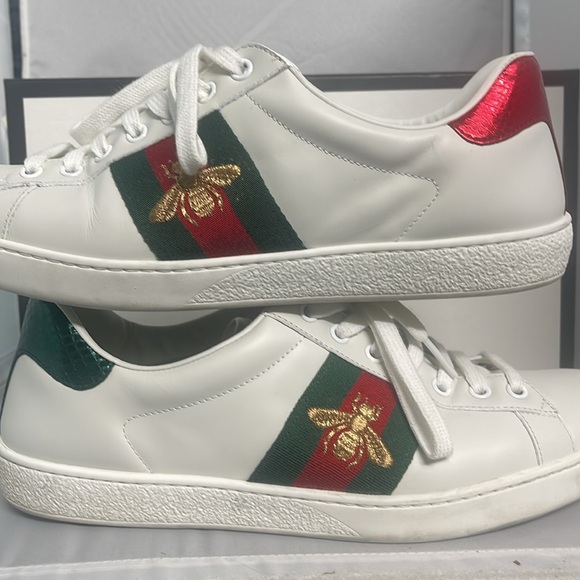 Excellent Gucci Ace sneaker with bee in white leather sneaker Size Men’s 8 - Picture 5 of 15